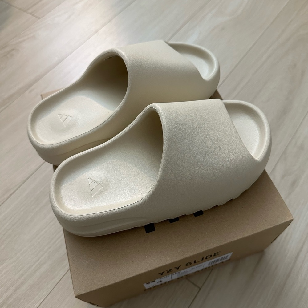 Yeezy Slides